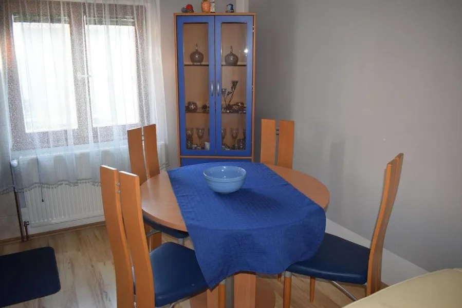 apartman1__trpezarija